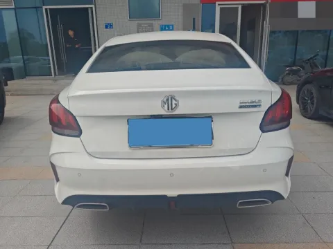 2021 MG 5 1.5L 120HP L4 CVT