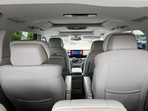 2022 Roewe iMAX8 BEV 90KWH