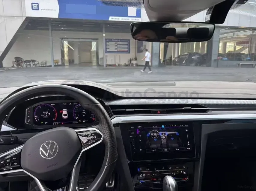 2024 Volkswagen CC 2.0T 220HP L4 7DCT,autocango,china used car exporter,china ev exporter,chinese used car exporter,chinese used ev exporter