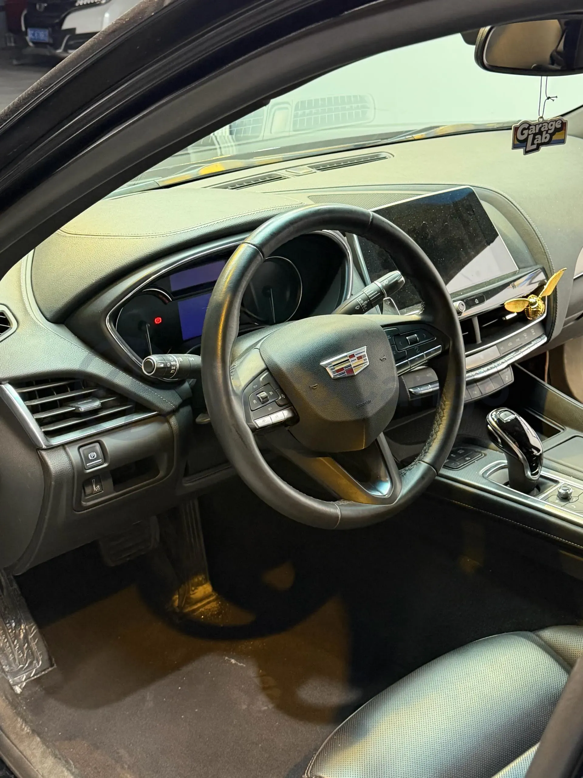 2021 Cadillac CT5 2.0T 237HP L4 10AT,autocango,china used car exporter,china ev exporter,chinese used car exporter,chinese used ev exporter