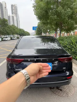 2022 Geely Emgrand 1.5L 114HP L4 5MT,autocango,china used car exporter,china ev exporter,chinese used car exporter,chinese used ev exporter
