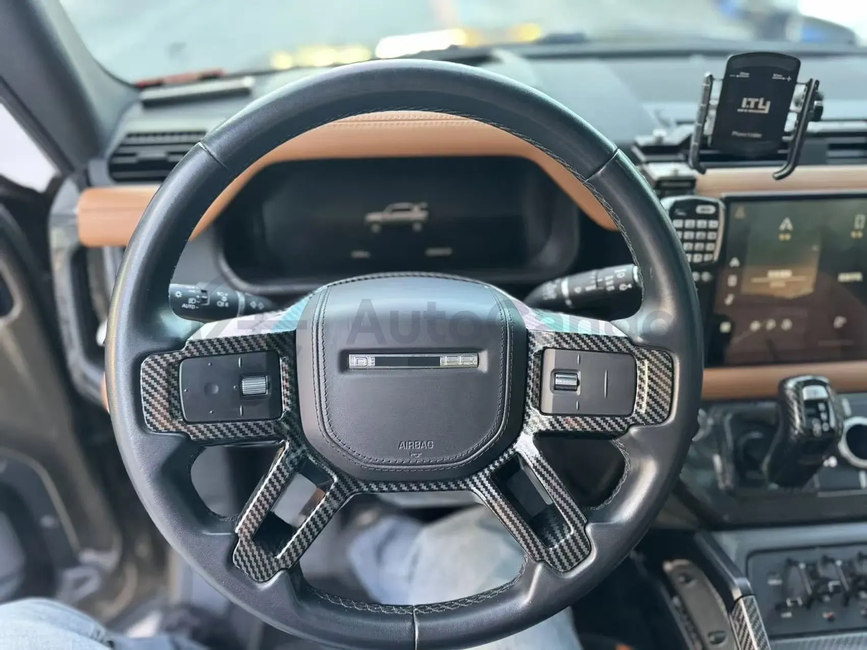 2023 Land Rover Defender 3.0T 400HP L6 8AT,autocango,china used car exporter,china ev exporter,chinese used car exporter,chinese used ev exporter