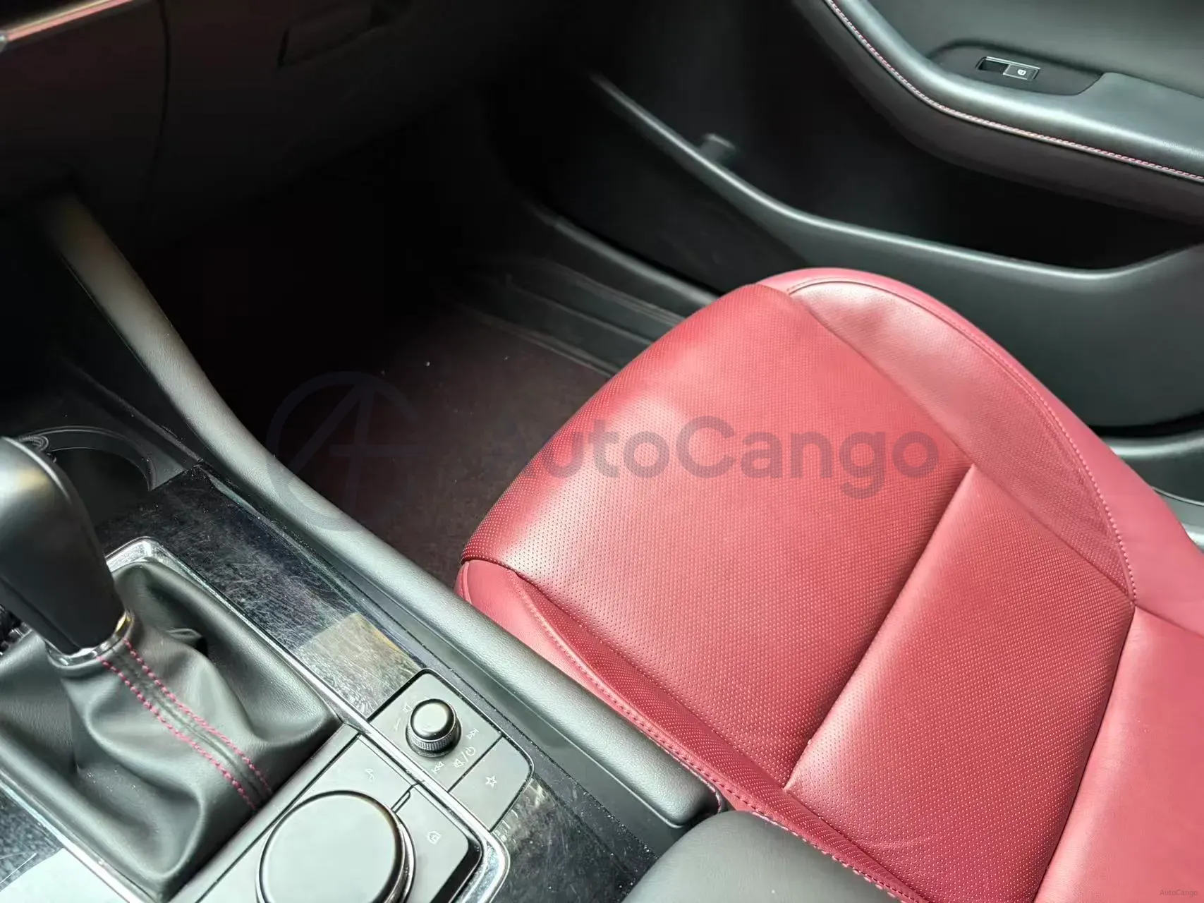 2023 Mazda 3 Axela 2.0L 158HP L4 6AT,autocango,china used car exporter,china ev exporter,chinese used car exporter,chinese used ev exporter