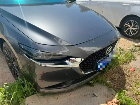 2023 Mazda 3 Axela 2.0L 158HP L4 6AT