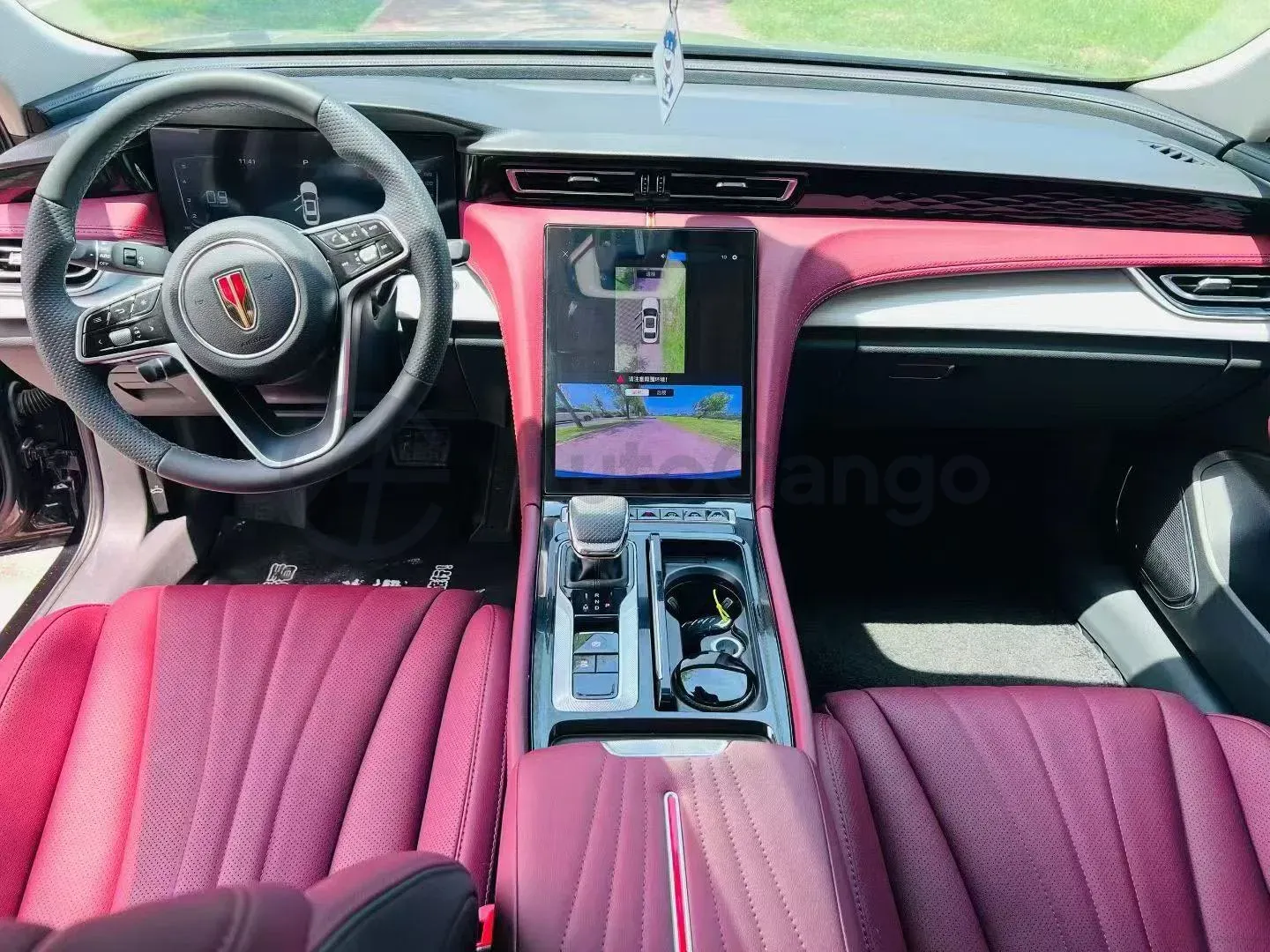 2025 HongQi H5 1.5T 169HP L4 7DCT,autocango,china used car exporter,china ev exporter,chinese used car exporter,chinese used ev exporter