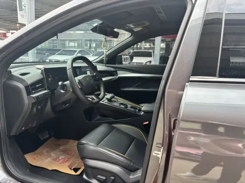 2022 MG 5 Scorpio 1.5T 181HP L4 7DCT