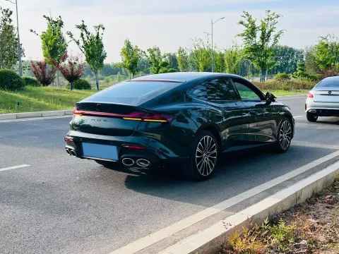 2023 MG 7 1.5T 188HP L4 7DCT