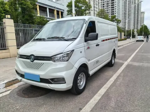 2020 MAXUS XINTU EV90,autocango,china used car exporter,china ev exporter,chinese used car exporter,chinese used ev exporter