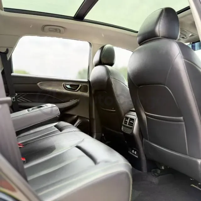 2021 Roewe RX5 1.5T 181HP L4 7DCT,autocango,china used car exporter,china ev exporter,chinese used car exporter,chinese used ev exporter