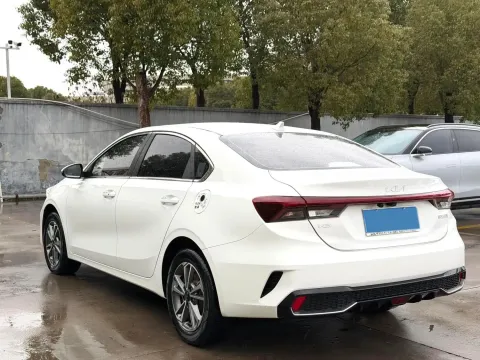 2021 Kia K3 1.5L 115HP L4 CVT