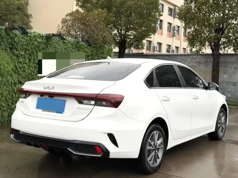 2021 Kia K3 1.5L 115HP L4 CVT