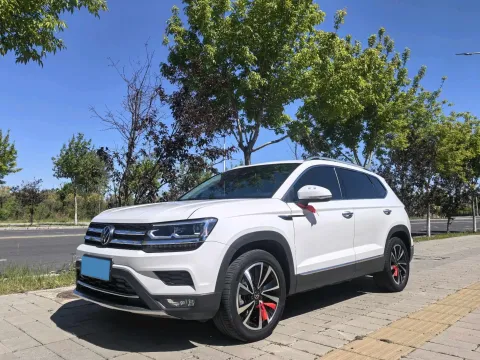 2022 VOLKSWAGEN THARU,autocango,china used car exporter,china ev exporter,chinese used car exporter,chinese used ev exporter