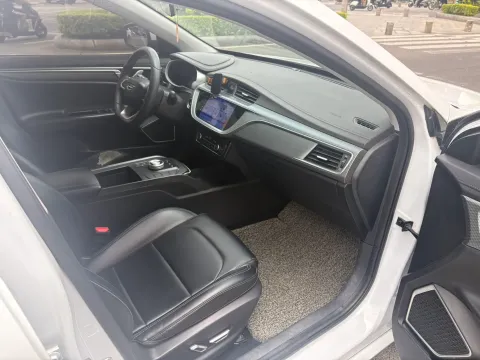 2021 Geely Emgrand BEV 52.7KWH