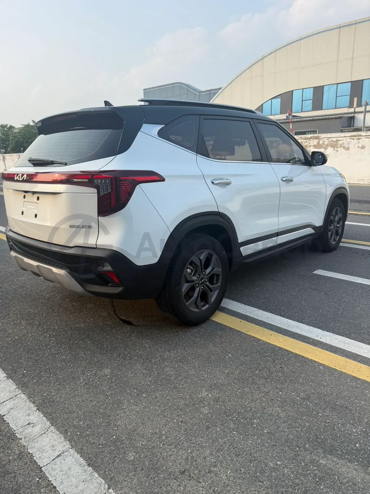 2023 Kia Seltos 1.5L 115HP L4 CVT,autocango,china used car exporter,china ev exporter,chinese used car exporter,chinese used ev exporter