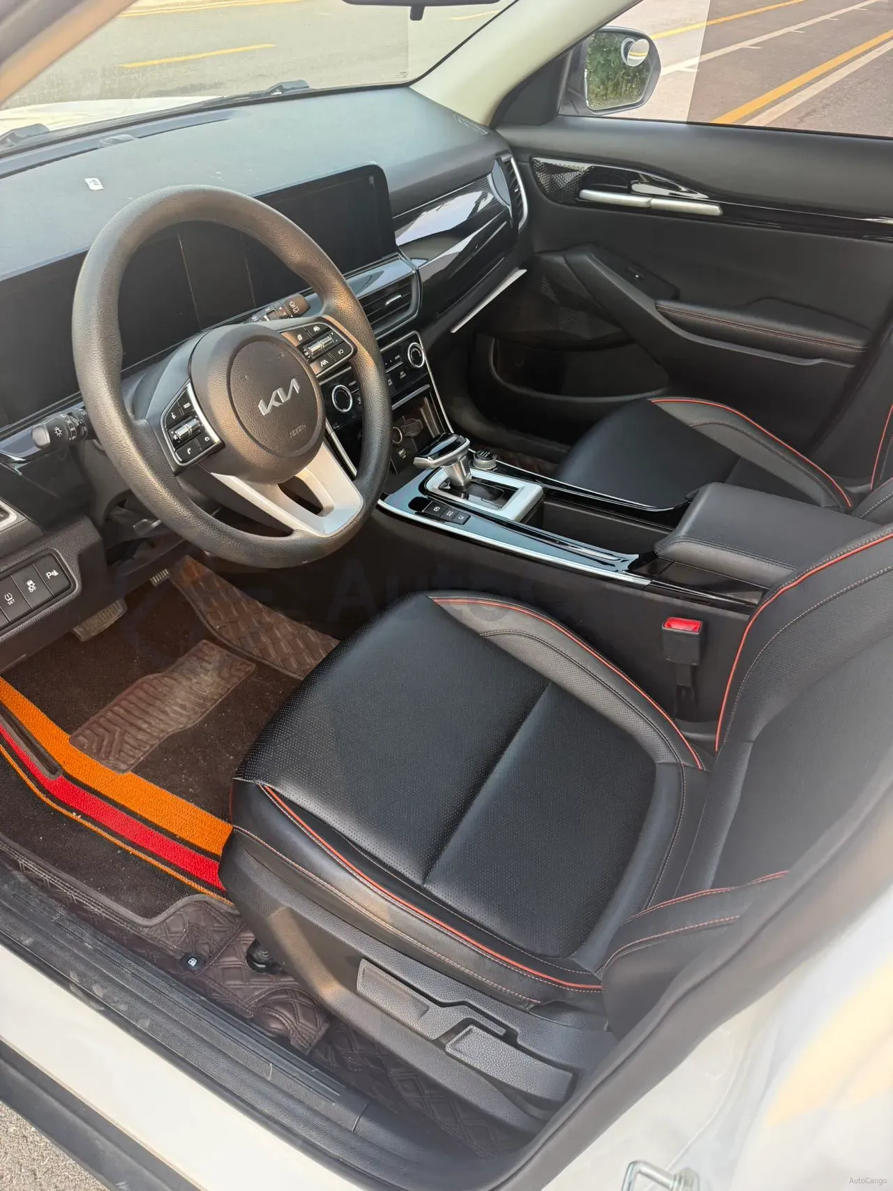 2023 Kia Seltos 1.5L 115HP L4 CVT,autocango,china used car exporter,china ev exporter,chinese used car exporter,chinese used ev exporter