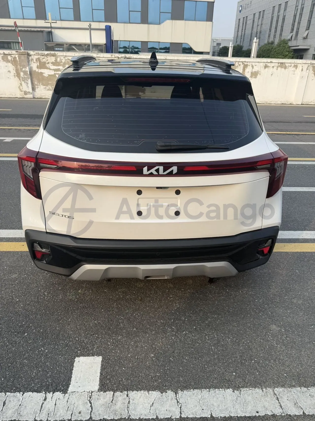 2023 Kia Seltos 1.5L 115HP L4 CVT,autocango,china used car exporter,china ev exporter,chinese used car exporter,chinese used ev exporter