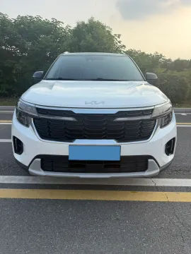 2023 Kia Seltos 1.5L 115HP L4 CVT