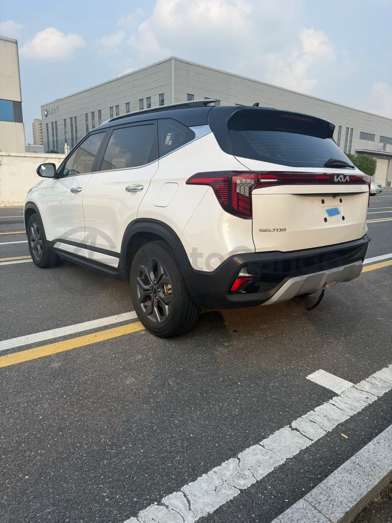 2023 Kia Seltos 1.5L 115HP L4 CVT,autocango,china used car exporter,china ev exporter,chinese used car exporter,chinese used ev exporter