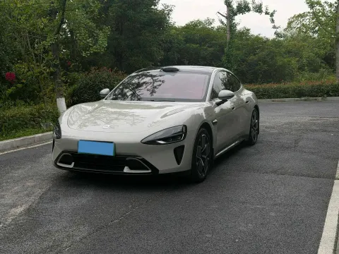2024 MI SU7,autocango,china used car exporter,china ev exporter,chinese used car exporter,chinese used ev exporter