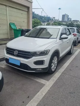 2021 VOLKSWAGEN T-ROC,autocango,china used car exporter,china ev exporter,chinese used car exporter,chinese used ev exporter