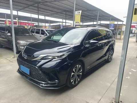 2022 TOYOTA GRANVIA,autocango,china used car exporter,china ev exporter,chinese used car exporter,chinese used ev exporter