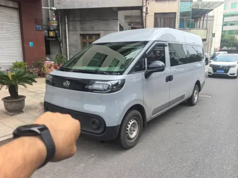 2023 MAXUS XINTU EV80,autocango,china used car exporter,china ev exporter,chinese used car exporter,chinese used ev exporter
