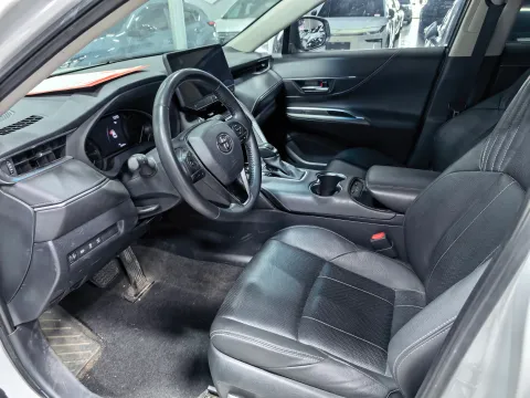 2023 Toyota Harrier 2.0L 171HP L4 CVT