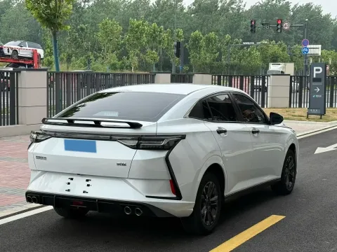 2023 DongFeng Aeolus YiXuan 1.5L 125HP L4 6DCT
