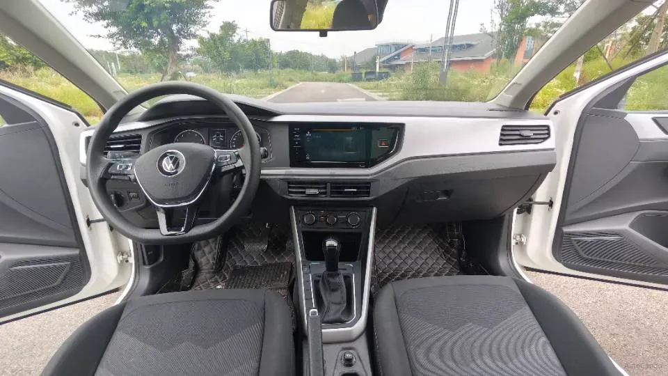 2021 Bestune T55 1.5T 169HP L4 7DCT,autocango,china used car exporter,china ev exporter,chinese used car exporter,chinese used ev exporter