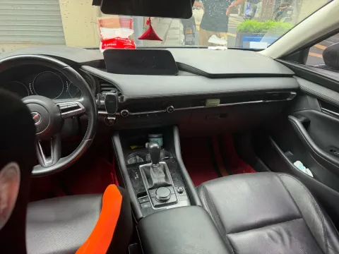 2021 Mazda 3 Axela 2.0L 158HP L4 6AT