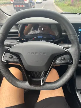 2023 Roewe i5 1.5L 129HP L4 5MT