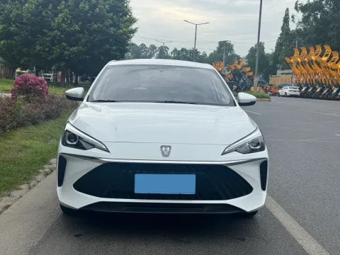 2023 Roewe i5 1.5L 129HP L4 5MT