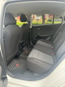 2023 Roewe i5 1.5L 129HP L4 5MT