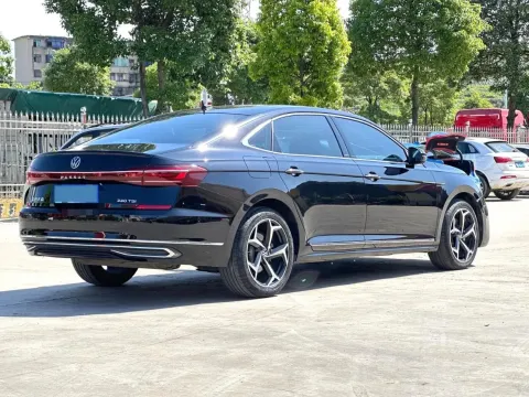 2023 Volkswagen Passat 2.0T 186HP L4 7DCT,autocango,china used car exporter,china ev exporter,chinese used car exporter,chinese used ev exporter