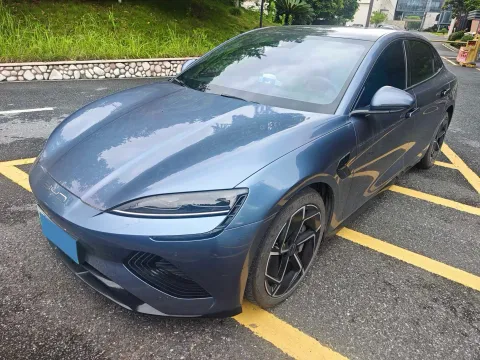 2022 AITO AITO M5,autocango,china used car exporter,china ev exporter,chinese used car exporter,chinese used ev exporter