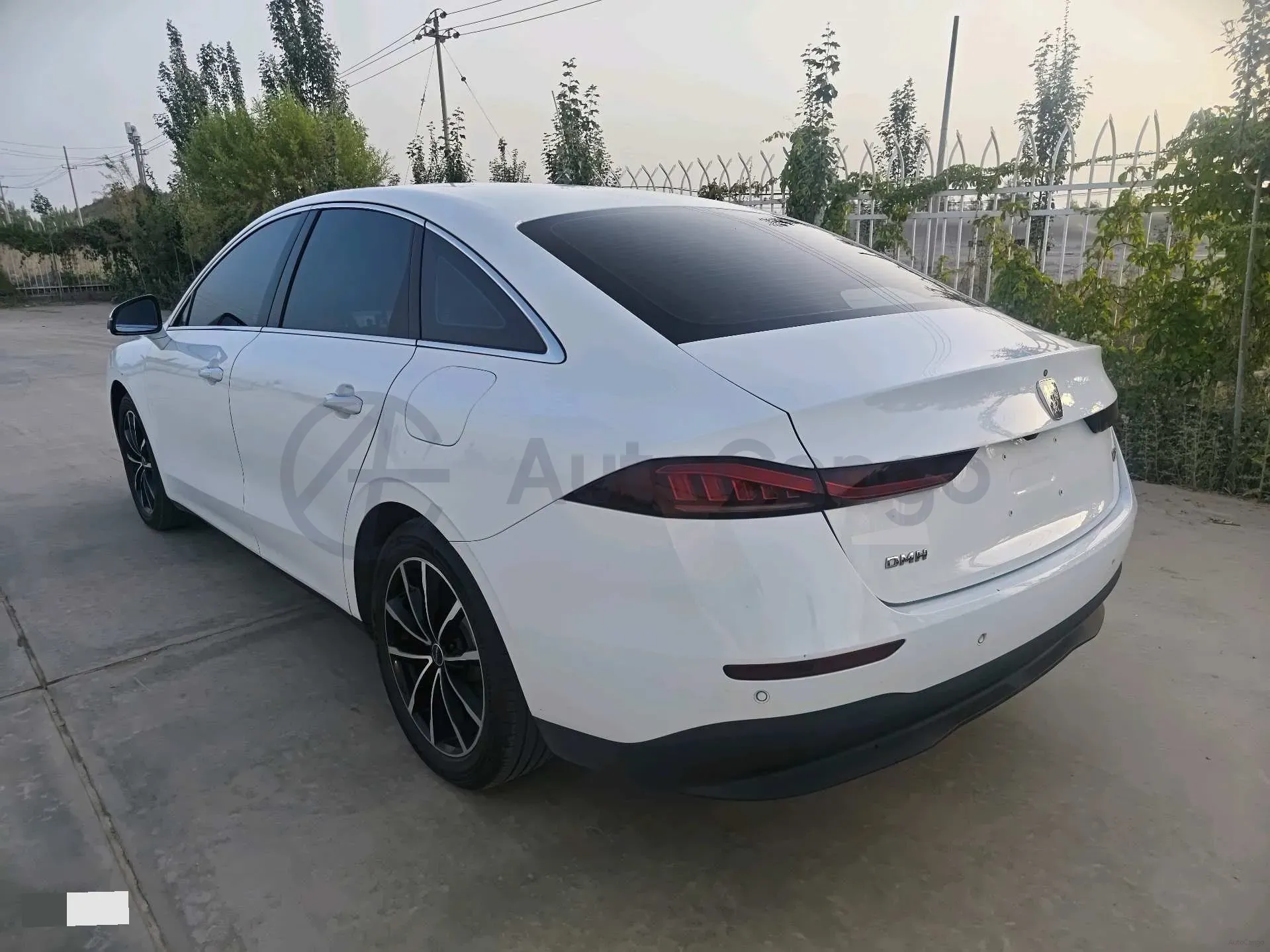 2025 Roewe D7 1.5L 112HP L4 1DHT PHEV 19.7KWH,autocango,china used car exporter,china ev exporter,chinese used car exporter,chinese used ev exporter