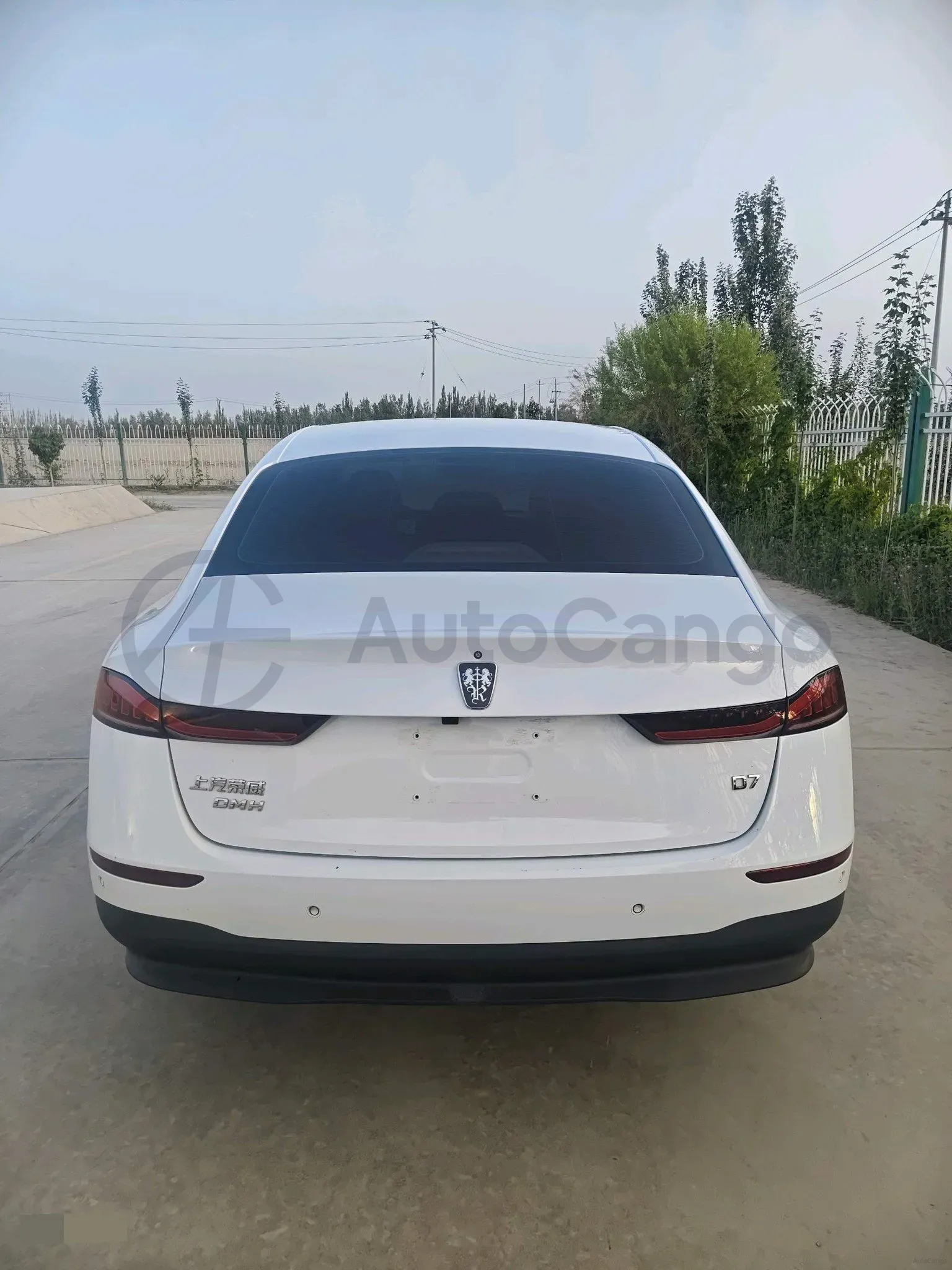 2025 Roewe D7 1.5L 112HP L4 1DHT PHEV 19.7KWH,autocango,china used car exporter,china ev exporter,chinese used car exporter,chinese used ev exporter