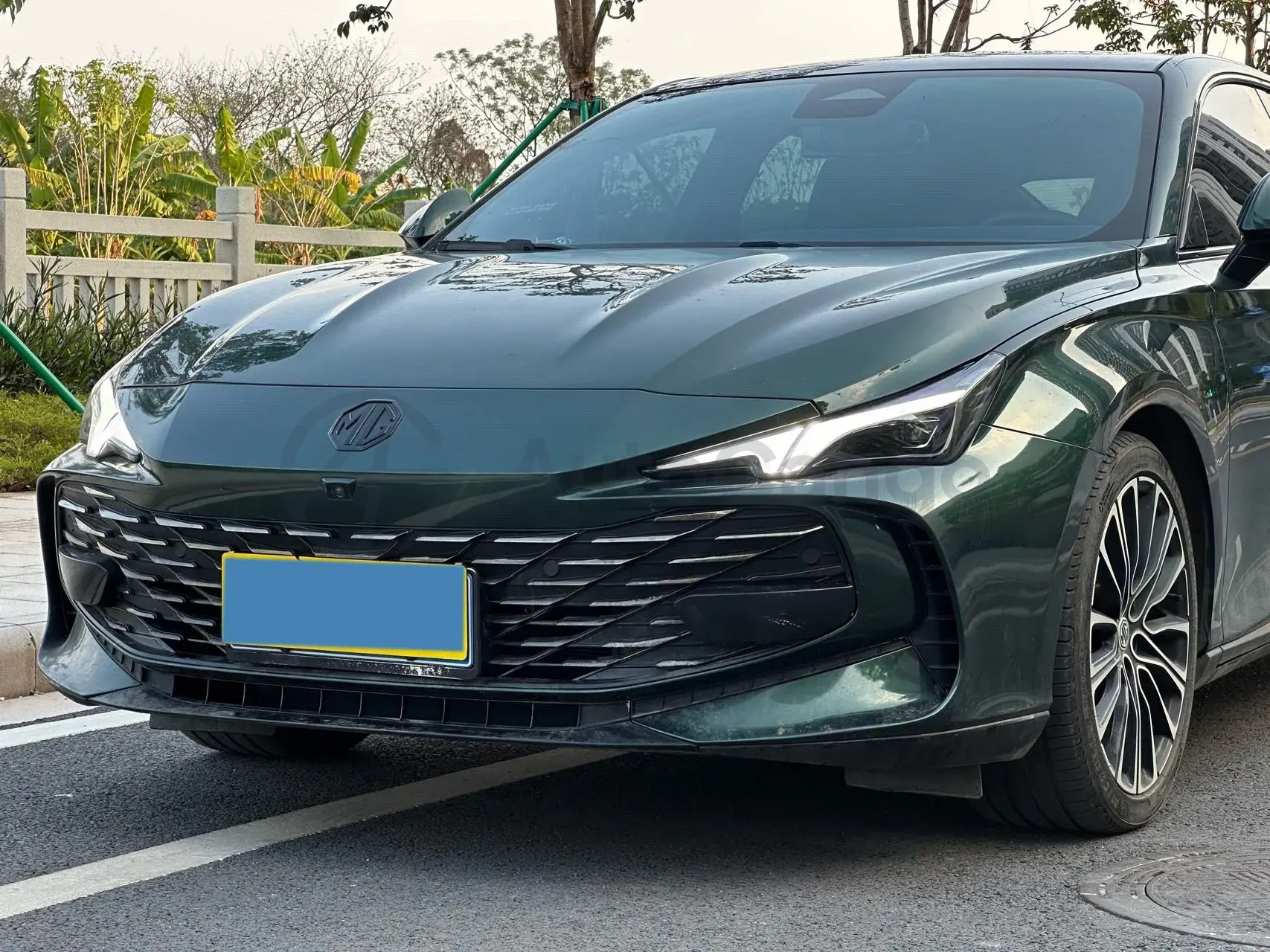 2023 MG 7 1.5T 188HP L4 7DCT,autocango,china used car exporter,china ev exporter,chinese used car exporter,chinese used ev exporter
