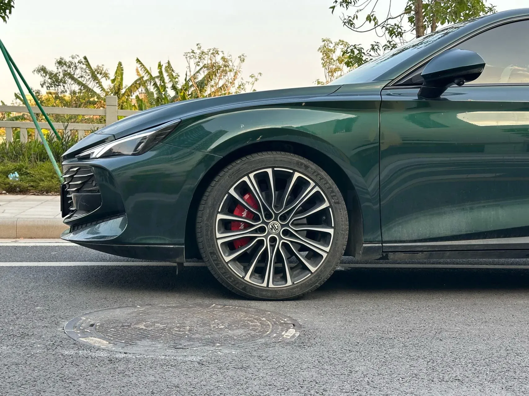 2023 MG 7 1.5T 188HP L4 7DCT,autocango,china used car exporter,china ev exporter,chinese used car exporter,chinese used ev exporter
