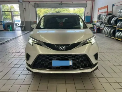 2022 Toyota Granvia 2.5L 192HP L4 E-CVT Hybrid,autocango,china used car exporter,china ev exporter,chinese used car exporter,chinese used ev exporter
