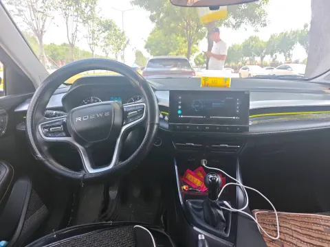 2021 Roewe i5 1.5L 120HP L4 5MT