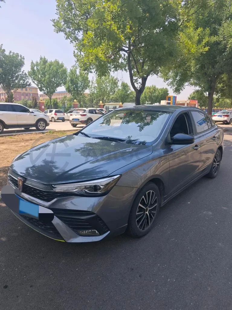 2021 Roewe i5 1.5L 120HP L4 5MT,autocango,china used car exporter,china ev exporter,chinese used car exporter,chinese used ev exporter