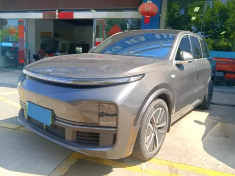 2024 VOLVO S60,autocango,china used car exporter,china ev exporter,chinese used car exporter,chinese used ev exporter