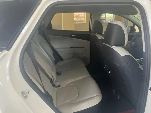 2025 Kia Sportage 1.5T 200HP L4 8AT