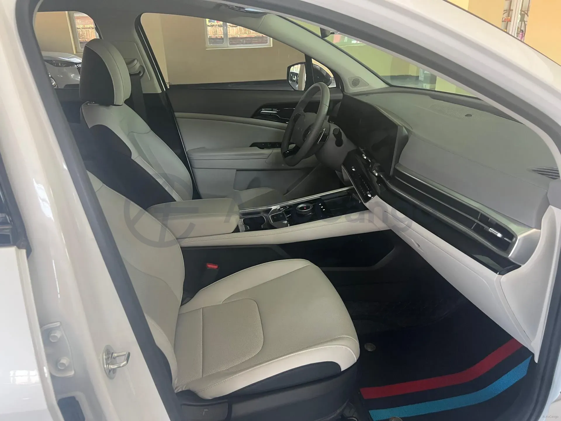 2025 Kia Sportage 1.5T 200HP L4 8AT,autocango,china used car exporter,china ev exporter,chinese used car exporter,chinese used ev exporter
