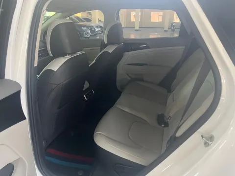 2025 Kia Sportage 1.5T 200HP L4 8AT