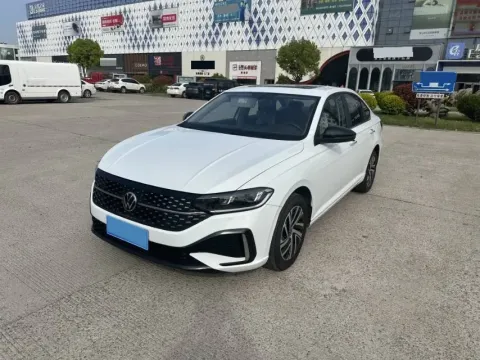 2023 VOLKSWAGEN LAVIDA,autocango,china used car exporter,china ev exporter,chinese used car exporter,chinese used ev exporter