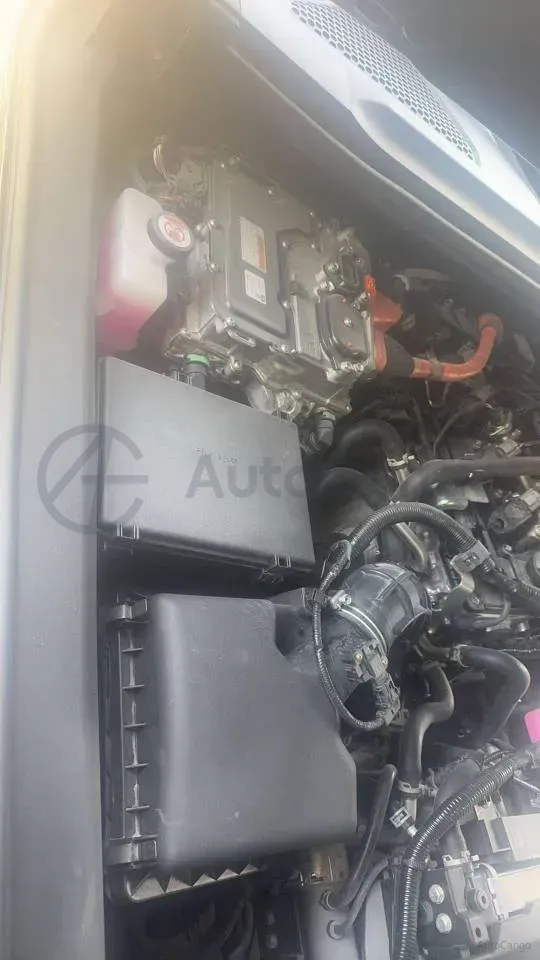 2025 Toyota Land Cruiser Prado 2.4T 282HP L4 8AT Hybrid 5.1KWH,autocango,china used car exporter,china ev exporter,chinese used car exporter,chinese used ev exporter