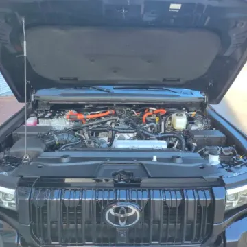 2025 Toyota Land Cruiser Prado 2.4T 282HP L4 8AT Hybrid 5.1KWH