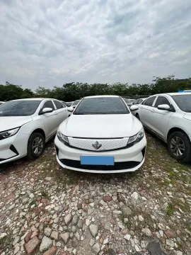 2023 Livan Maple 60s BEV 51.8KWH,autocango,china used car exporter,china ev exporter,chinese used car exporter,chinese used ev exporter